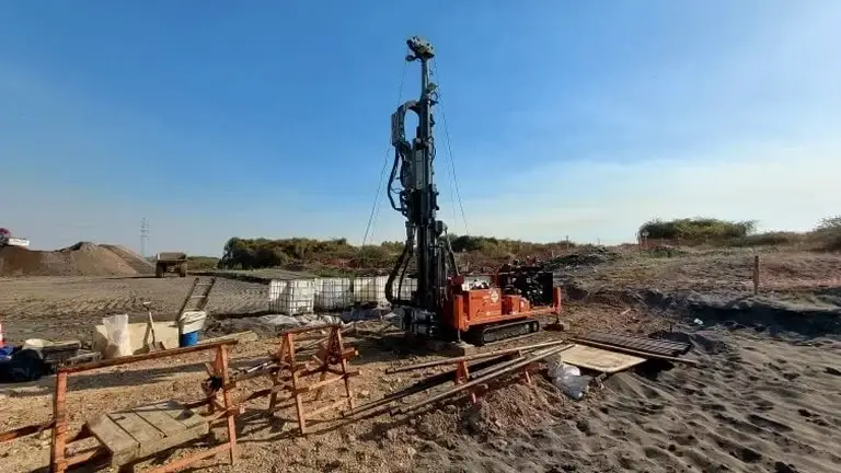 Illustrative image of Exploratory test pit in Geelong